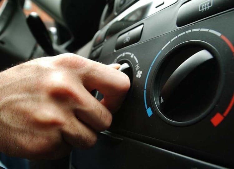 Cách sử dụng điều hòa ôtô để không gây khô da, đau đầu khi đi xa mùa hè