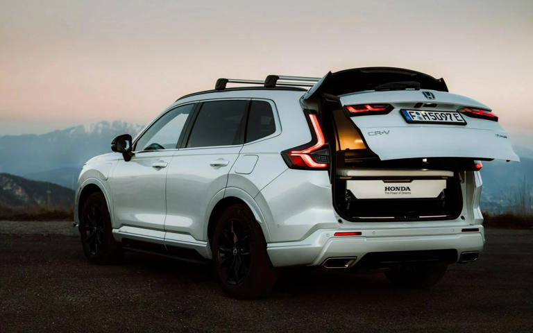 Honda CR-V kỷ niệm tuổi 30 bằng phiên bản 'khách sạn di động'