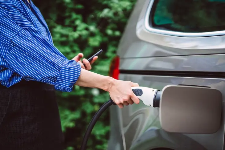 Lái mới chọn xe điện làm xe đầu đời: 'Dễ dùng, tiện lợi, nuôi rẻ, không thấy khó khi tìm trạm sạc'>
                                    <div class=