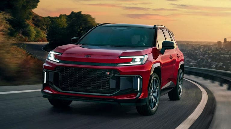 Từ thế hệ mới nhất, Toyota RAV4 sẽ loại bỏ hẳn tùy chọn động cơ đốt trong độc lập - Ảnh: Toyota