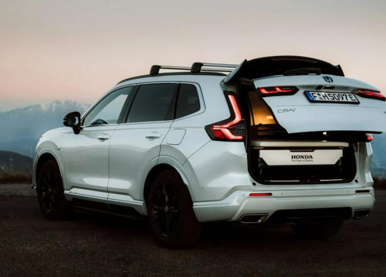 Honda CR-V kỷ niệm tuổi 30 bằng phiên bản 'khách sạn di động'