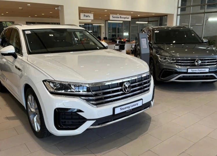 SUV 7 chỗ Volkswagen Teramont giảm giá về mức dưới 2 tỉ đồng