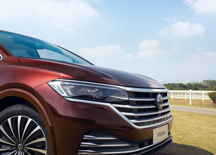 Volkswagen Viloran Luxury MPV 2.0L TSI - hộp số ly hợp kép DSG 7 cấp
